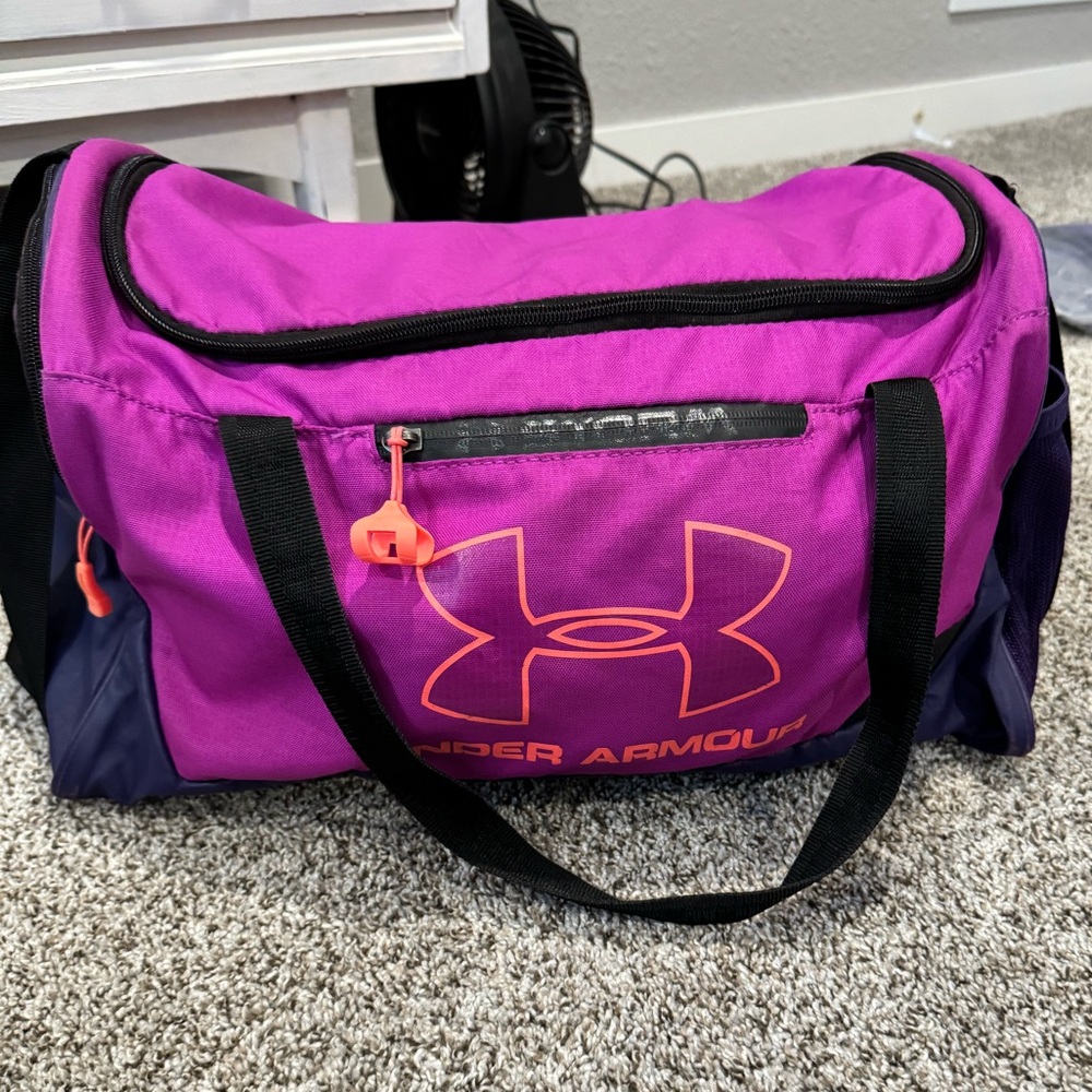 Under armour duffle bag